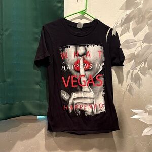 Black Graphic Tee - Short Sleeve